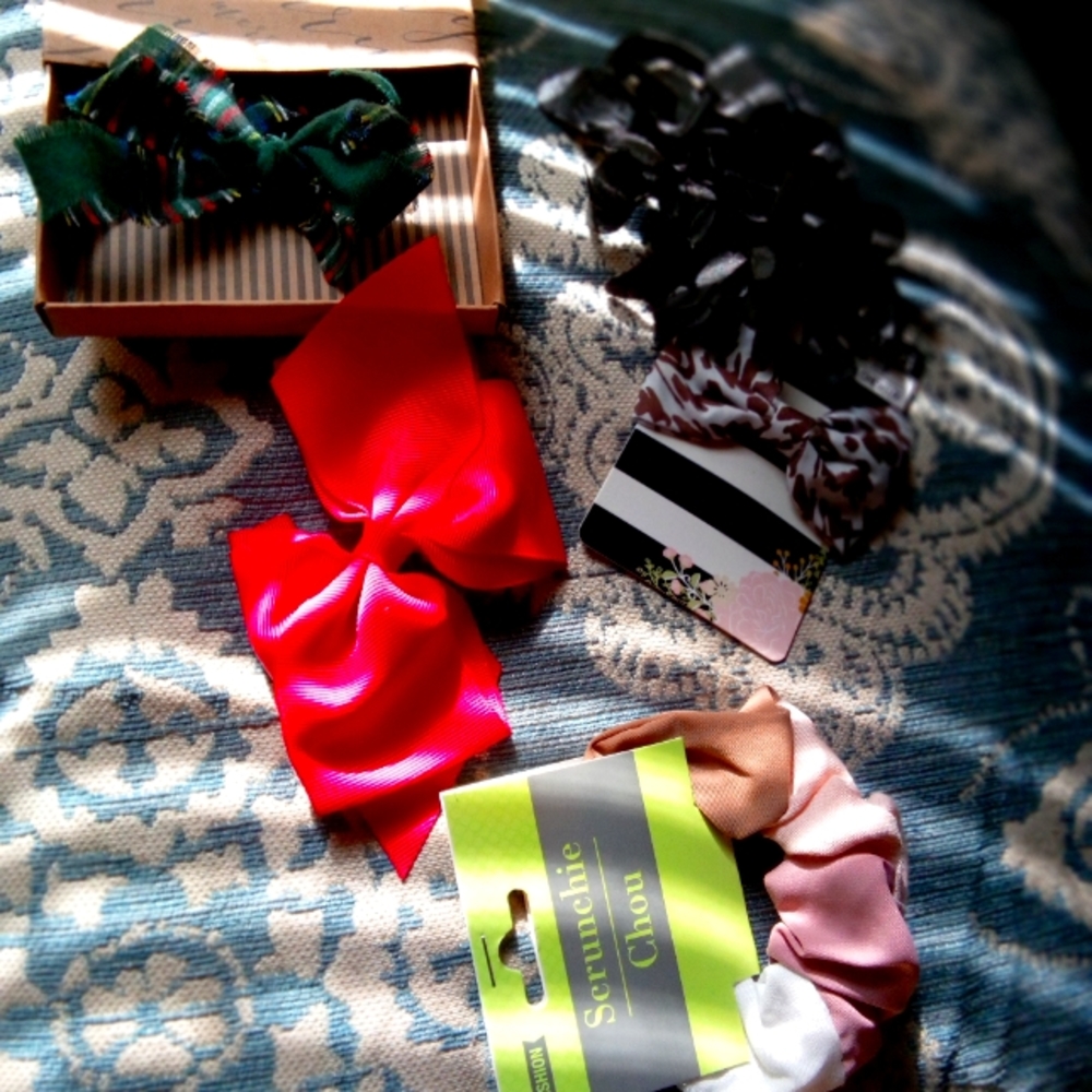 Very Cute hair accessories perfect for anyone and for any occasion!!